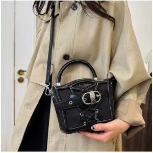 sling bag (QUIRKY COLLECTION)